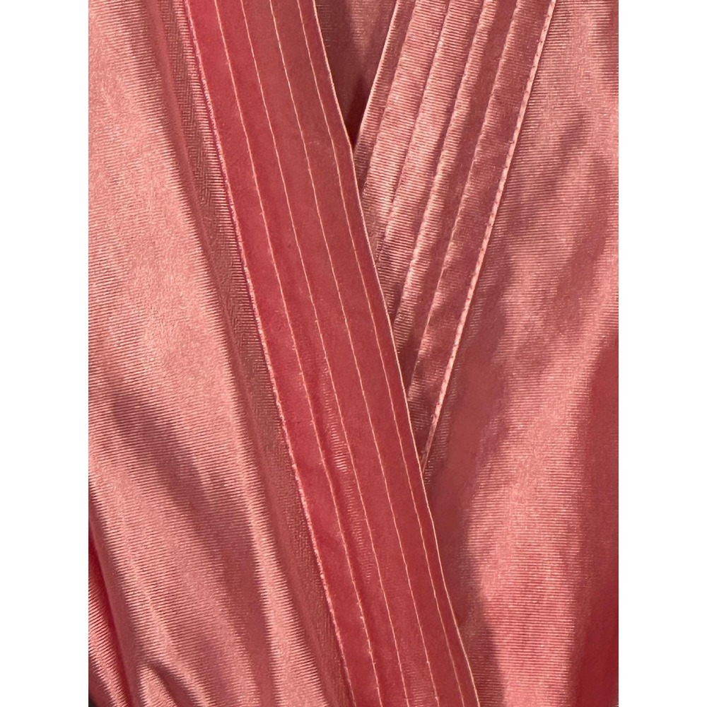 Vintage Robe Women Medium Pink Satin Liquid Shiny Loungewear Made in USA - Picture 7 of 11